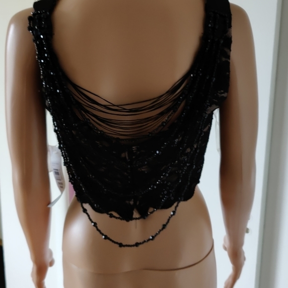 Top - Picture 3 of 5